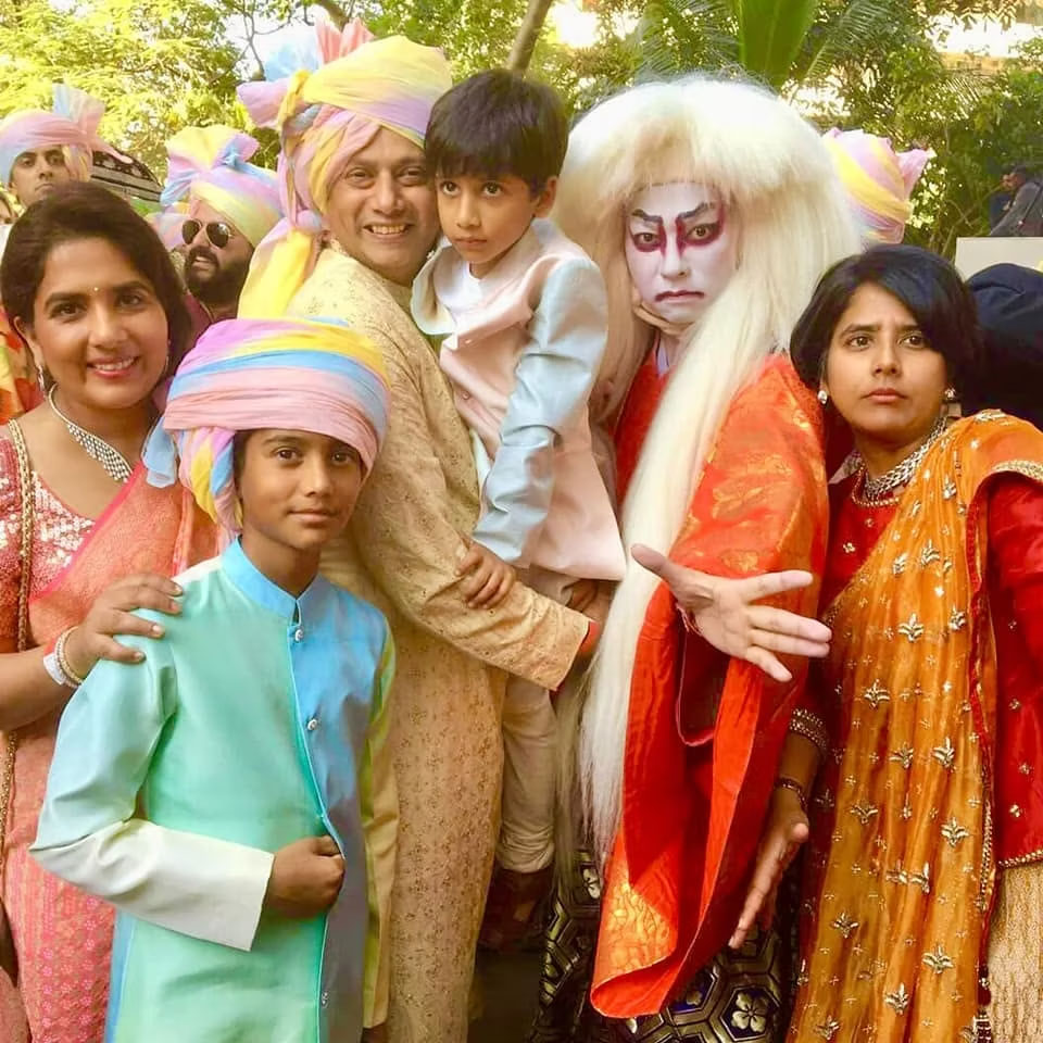 インドの大富豪 アンバニ家とピラマル家両家の結婚式へ出演