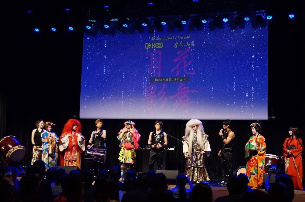 UKOONが「花舞月影」に出演｜神田明神ホールのこけら落とし公演
