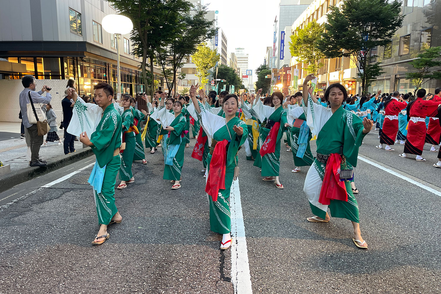 百万石踊り流し 2023