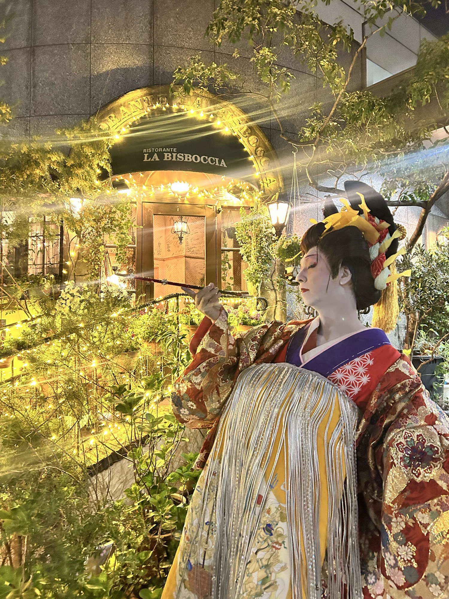 花魁ショー｜LA BISBOCCIA