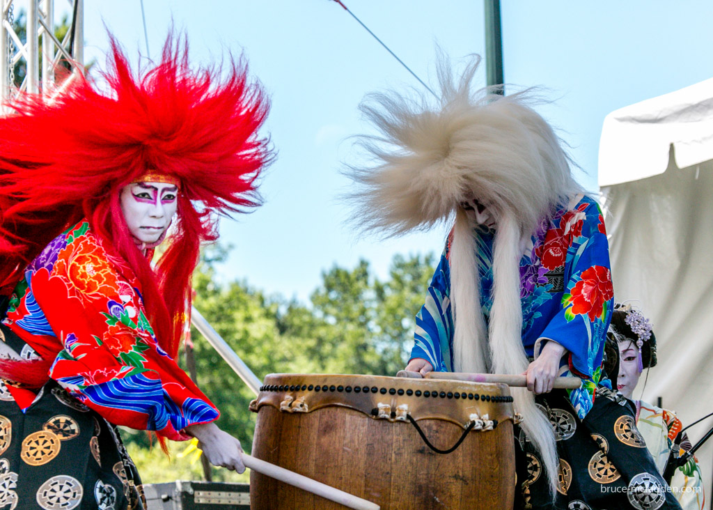 オレゴン州のWorld Beat Festivalにて加賀百万石連獅子を披露